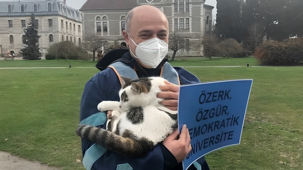 Prof. Dr. Tuna Tuğcu - Naci İnci